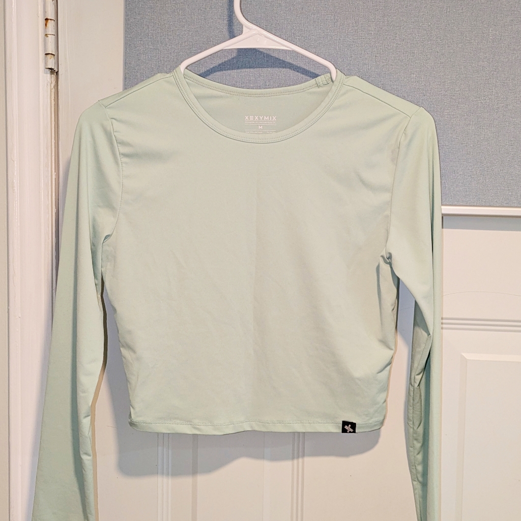 3/$20 Xexymix Mint Green Long Sleeve Cropped Active Top - Size M